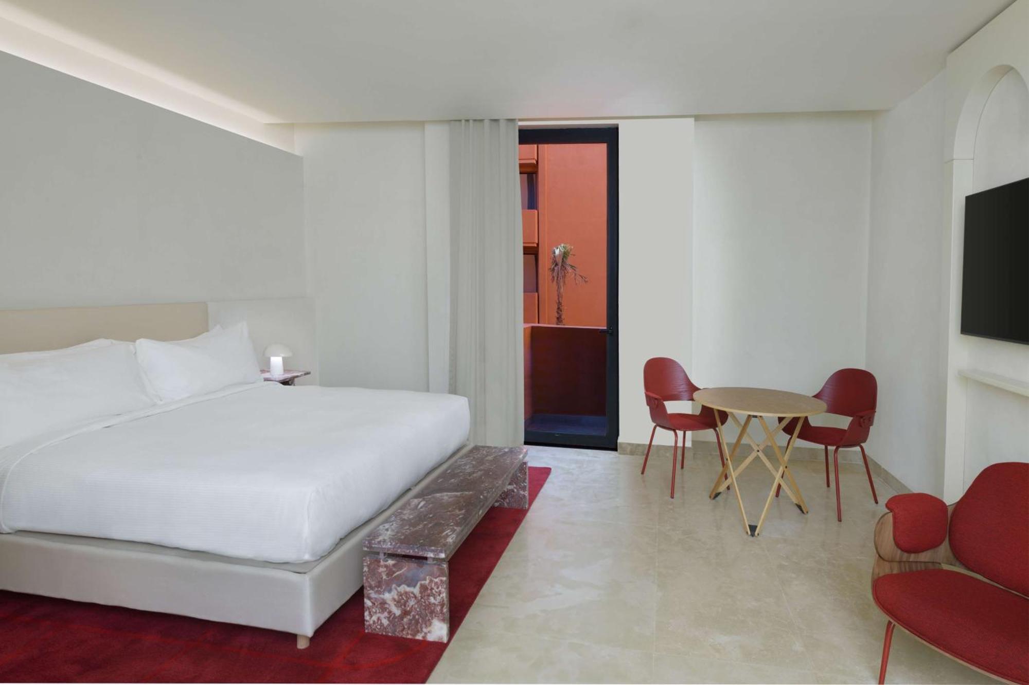 Doubletree By Hilton Ben Guerir Hotel & Residences Benguerir 외부 사진