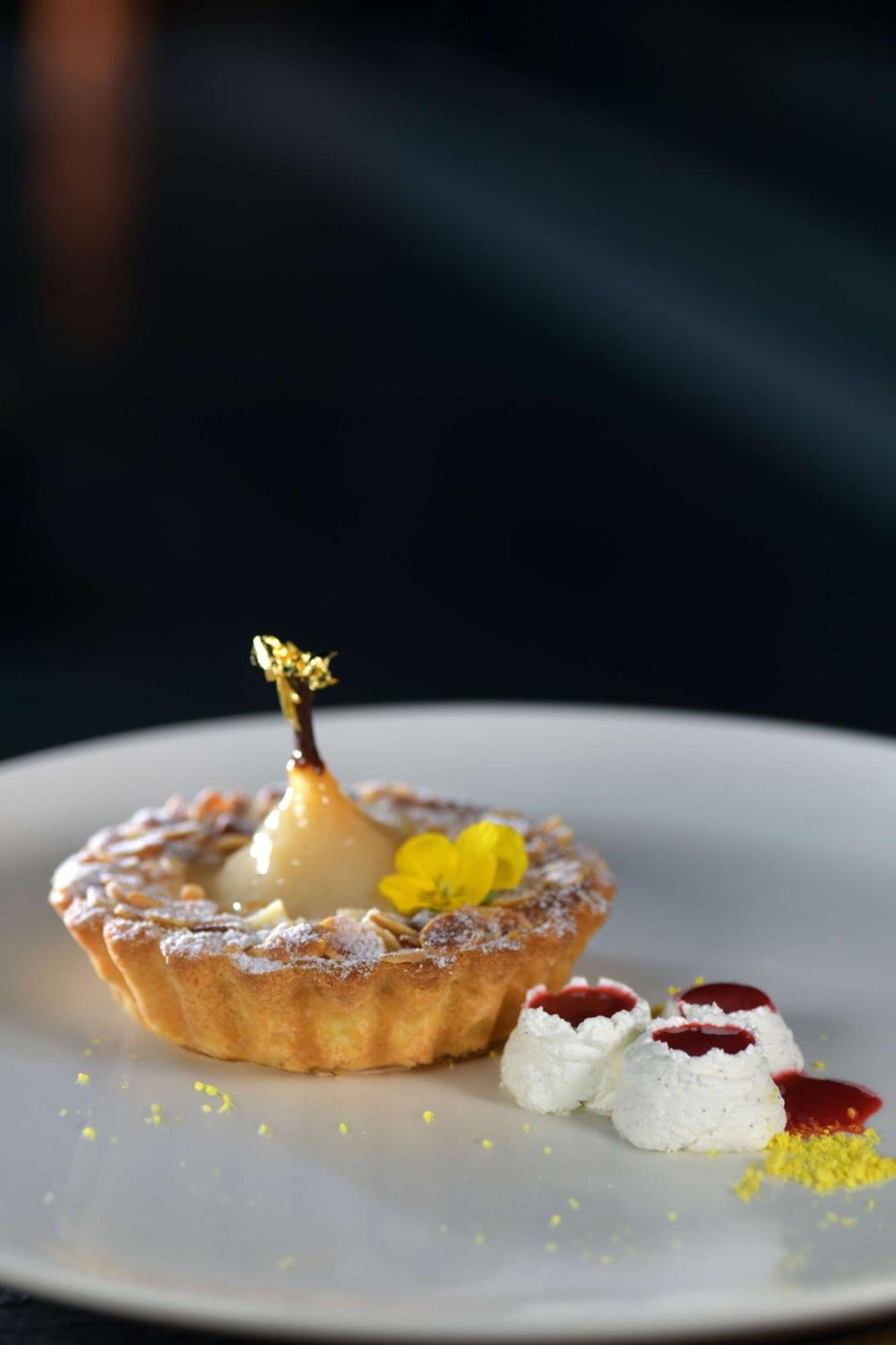 Doubletree By Hilton Ben Guerir Hotel & Residences Benguerir 외부 사진